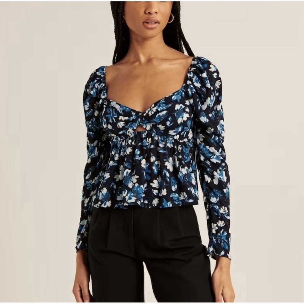 Abercrombie & Fitch Size S Blue Shear Twist Front Long Sleeve Top Blouse Floral